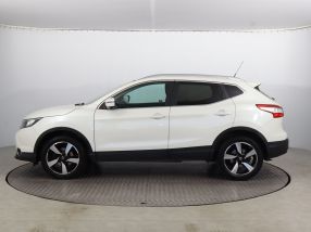 Nissan Qashqai - 2015