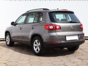 Volkswagen Tiguan - 2010