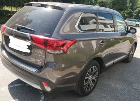 Mitsubishi Outlander - 2016