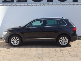 Volkswagen Tiguan - 2016