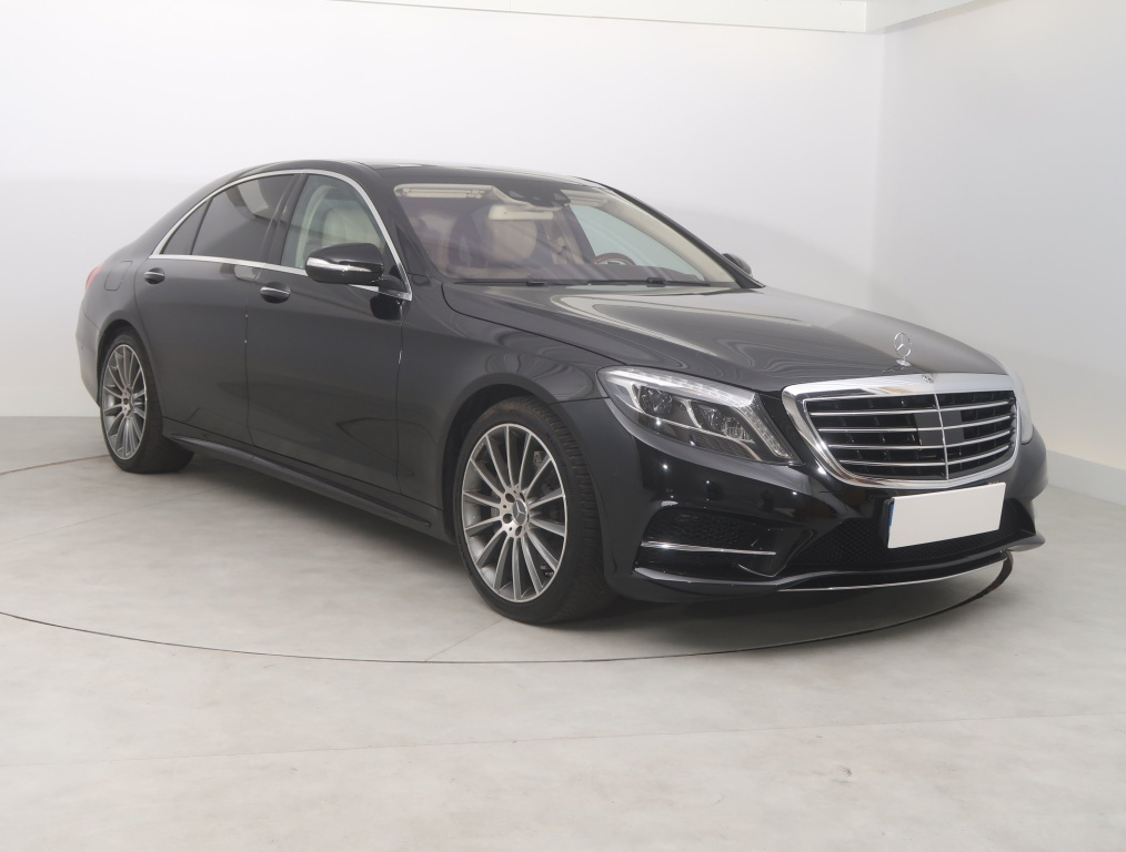 Mercedes-Benz S