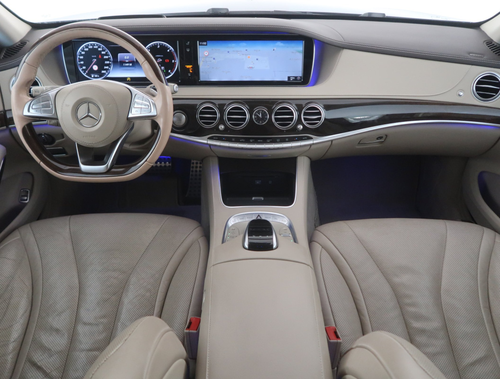 Mercedes-Benz S