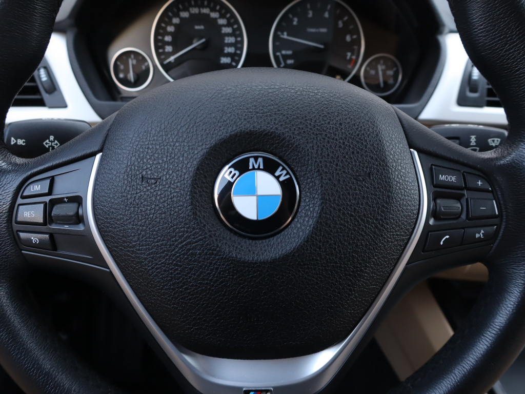 BMW 3