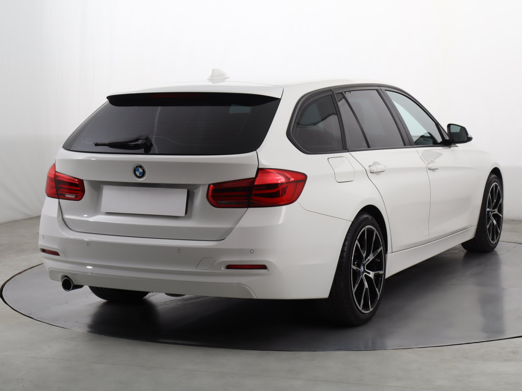 BMW 3