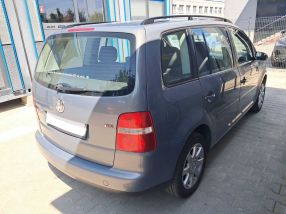 Volkswagen Touran - 2004