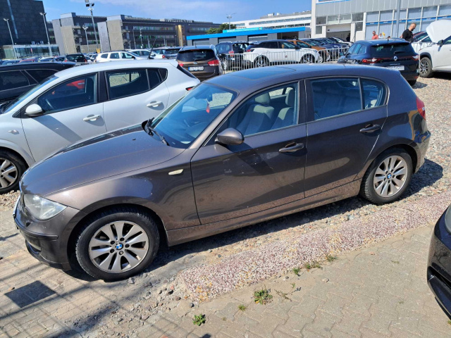 BMW 1 2009