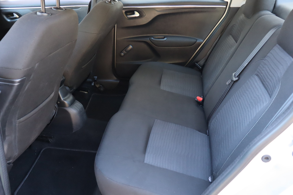 Peugeot 301
