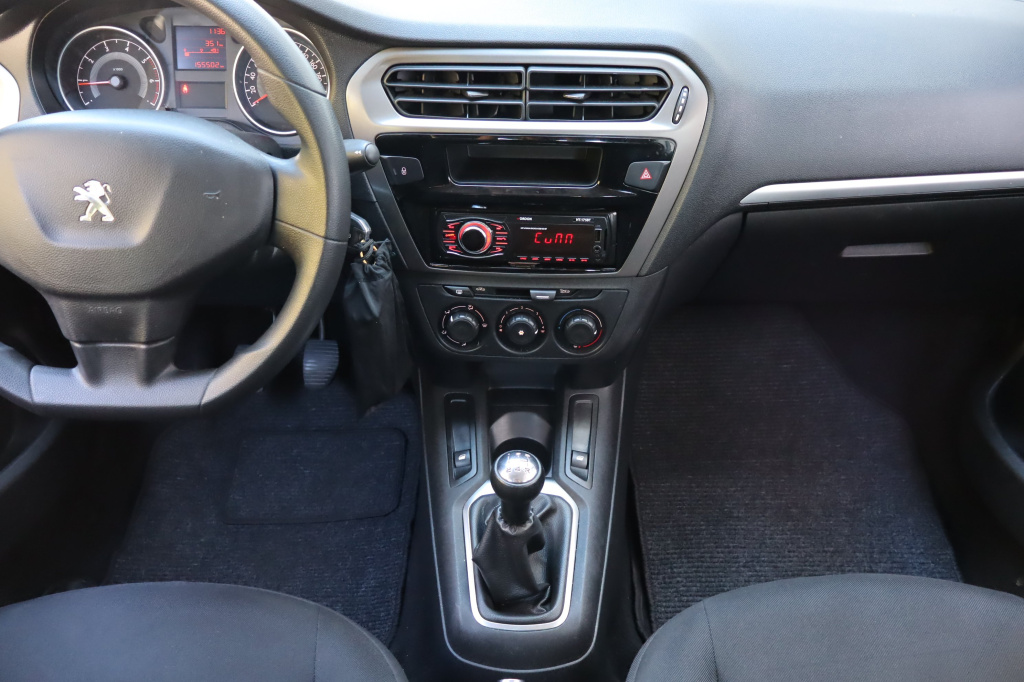 Peugeot 301