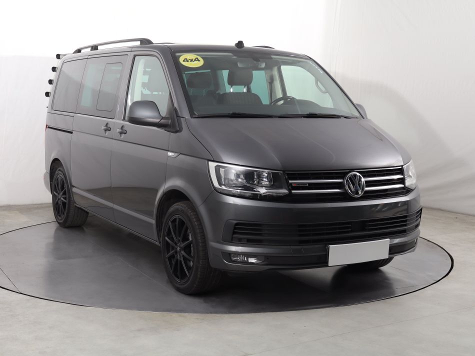 Volkswagen Multivan - 2015
