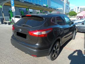 Nissan Qashqai - 2015