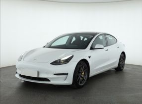 Tesla Model 3 - 2022