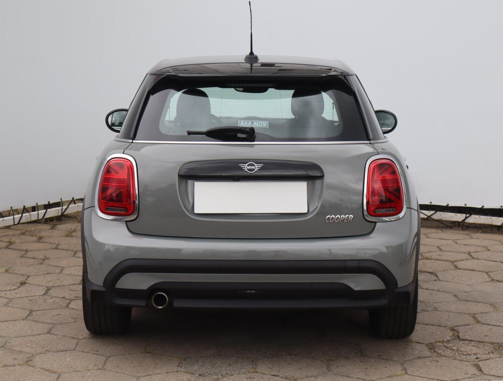 MINI 5-door