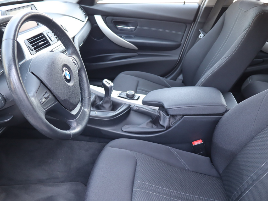 BMW 3
