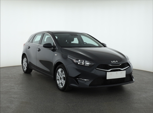 Kia Ceed, 2022