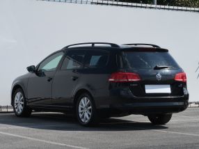 Volkswagen Passat - 2010