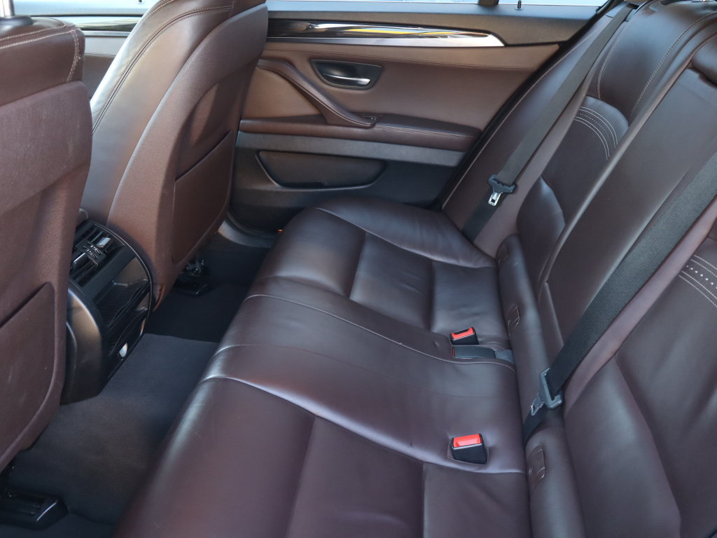 BMW 5