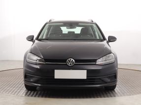 Volkswagen Golf - 2020