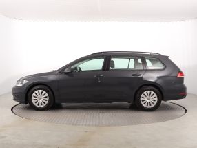 Volkswagen Golf - 2020
