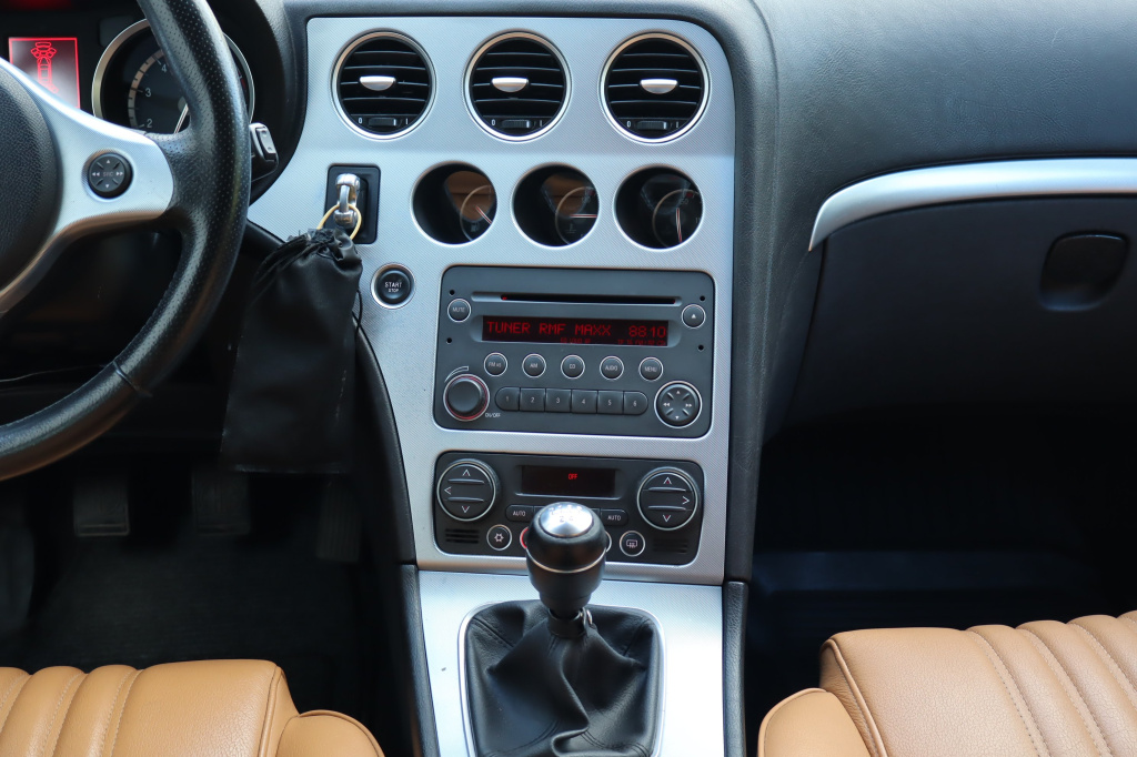 Alfa Romeo 159