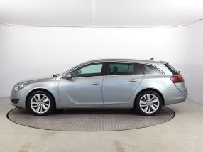 Opel Insignia - 2013