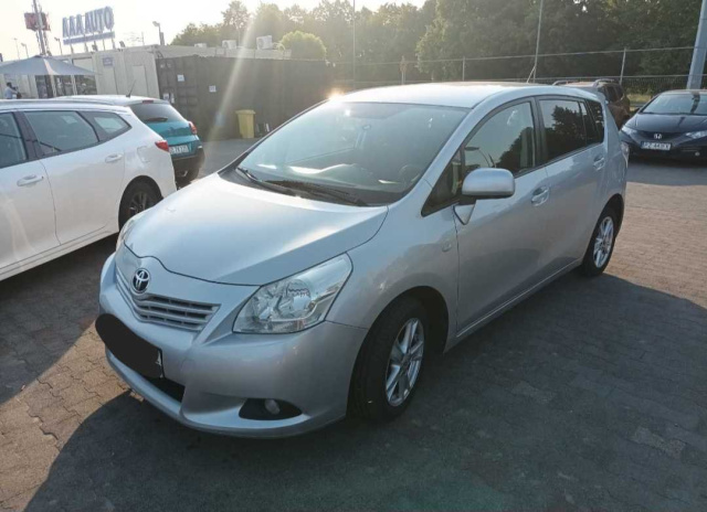 Toyota Verso 2010