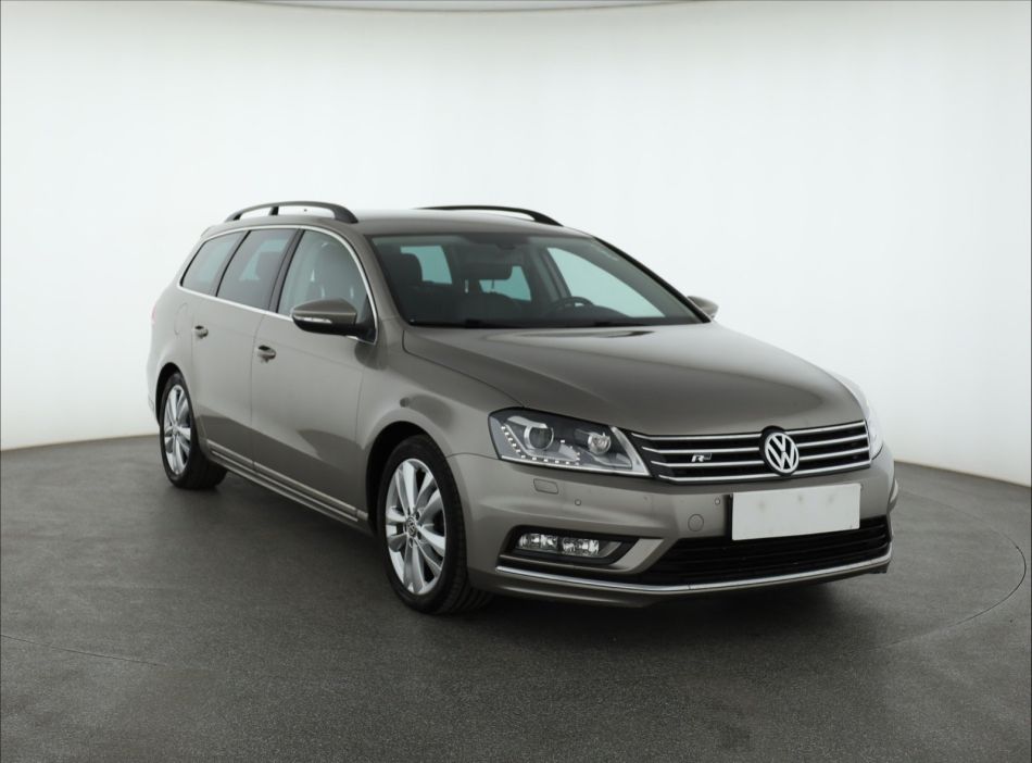 Volkswagen Passat - 2013