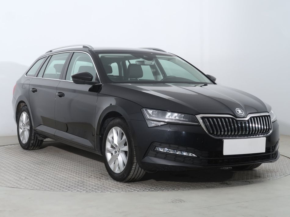 Skoda Superb - 2022