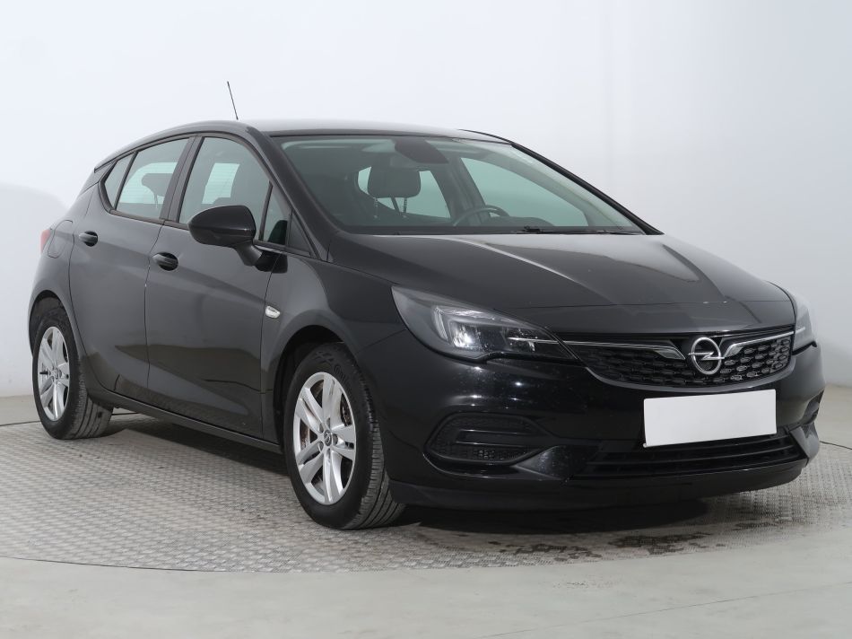 Opel Astra - 2020