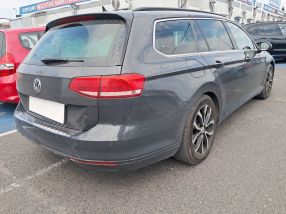Volkswagen Passat - 2015