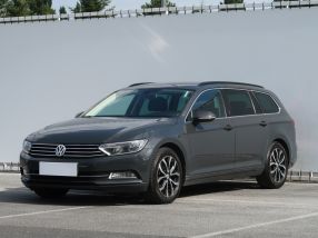 Volkswagen Passat - 2015