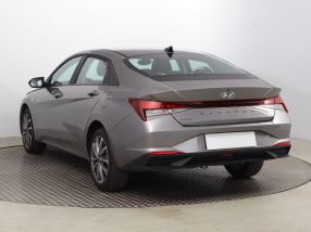 Hyundai Elantra - 2023