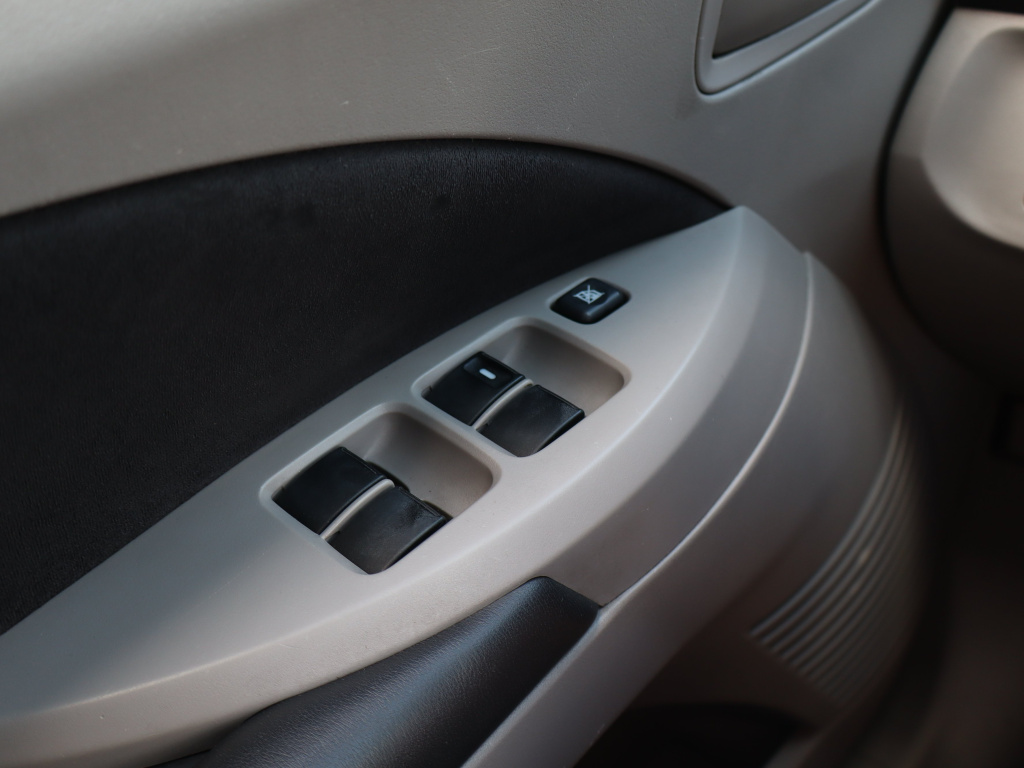 Mitsubishi Grandis