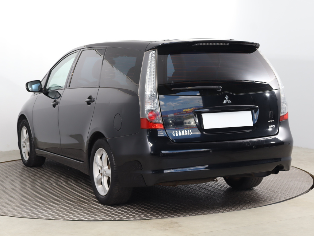 Mitsubishi Grandis
