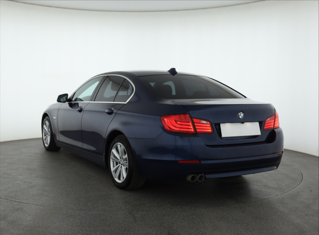 BMW 5