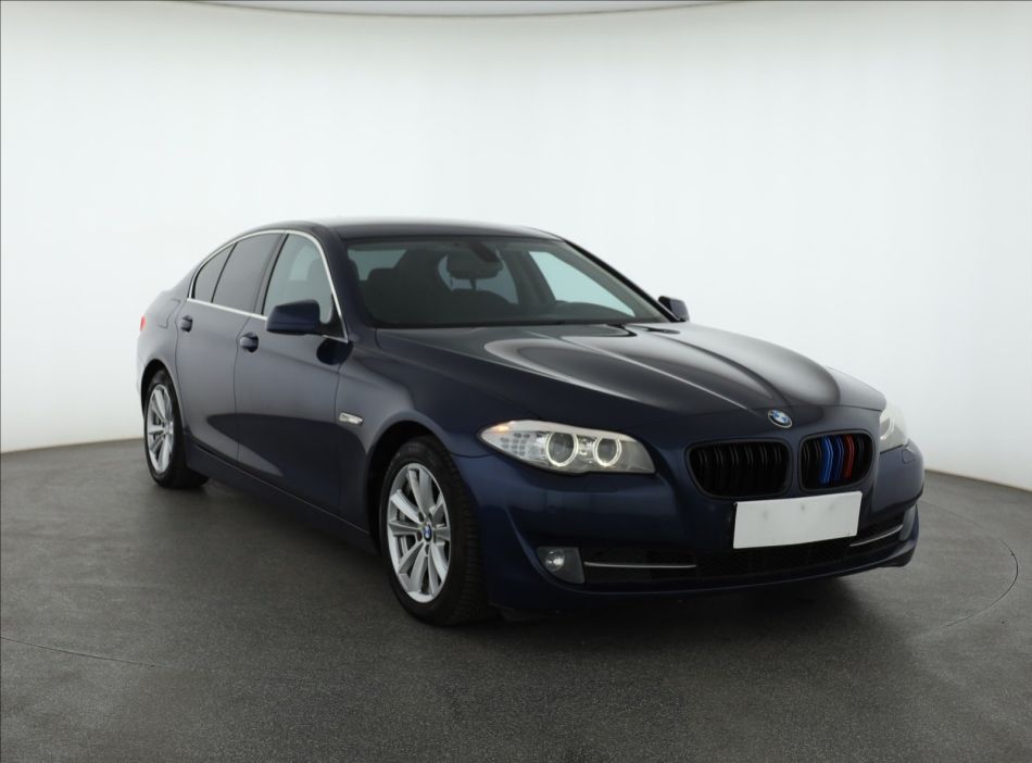 BMW 5 - 2012