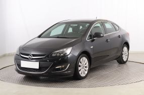 Opel Astra - 2015