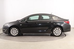 Opel Astra - 2015