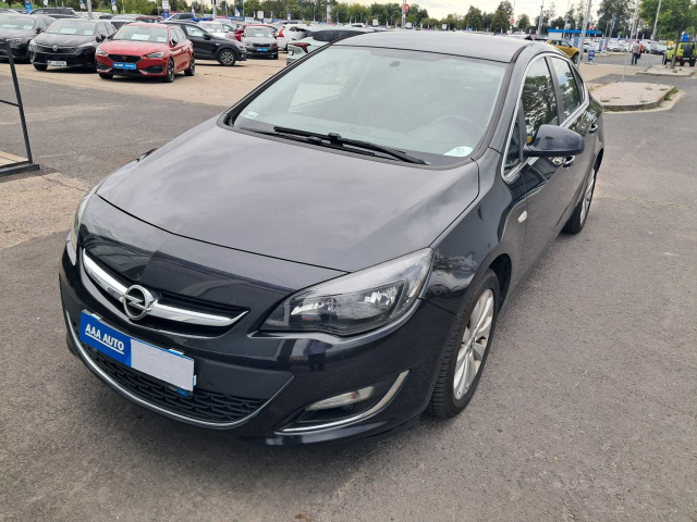 Opel Astra 2015