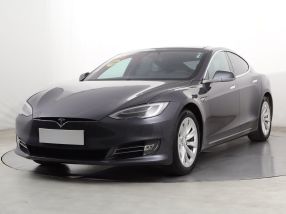 Tesla Model S - 2018