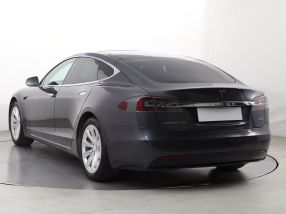 Tesla Model S - 2018