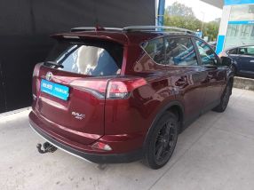 Toyota RAV 4 - 2016