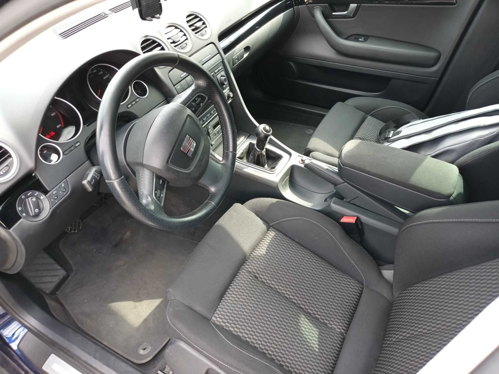 Seat Exeo