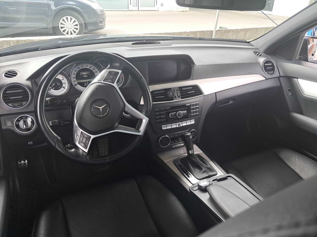 Mercedes-Benz C