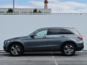 Mercedes-Benz GLC - 2016