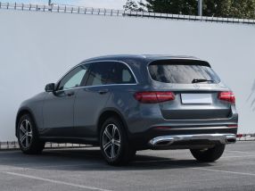 Mercedes-Benz GLC - 2016