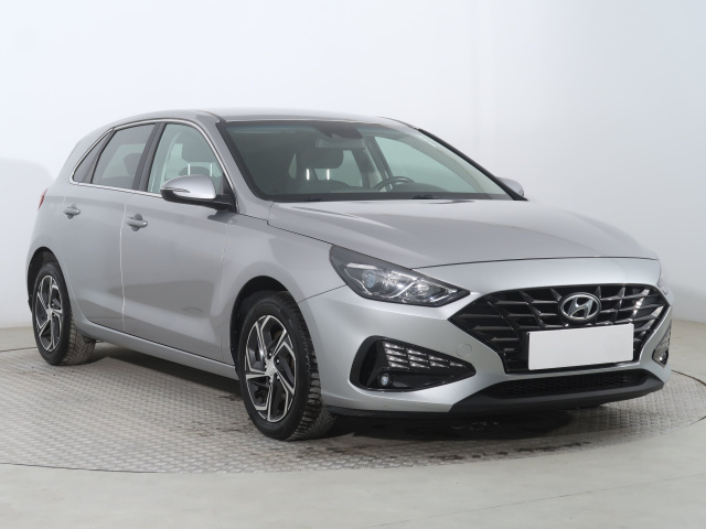Hyundai i30 2021