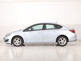 Opel Astra - 2016