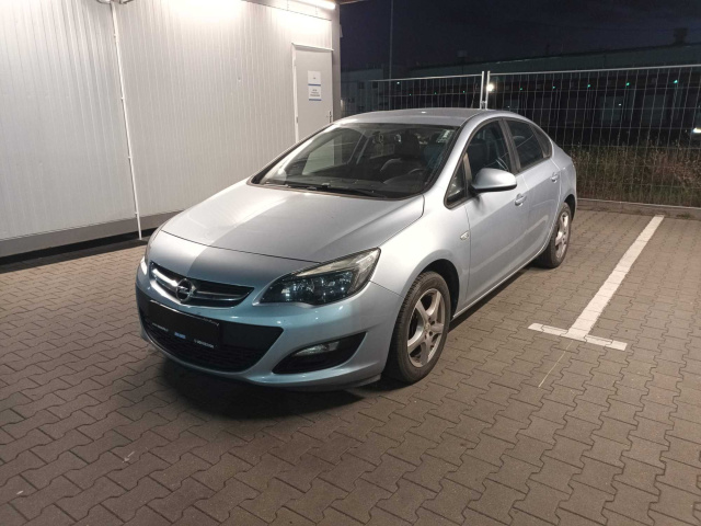 Opel Astra 2016