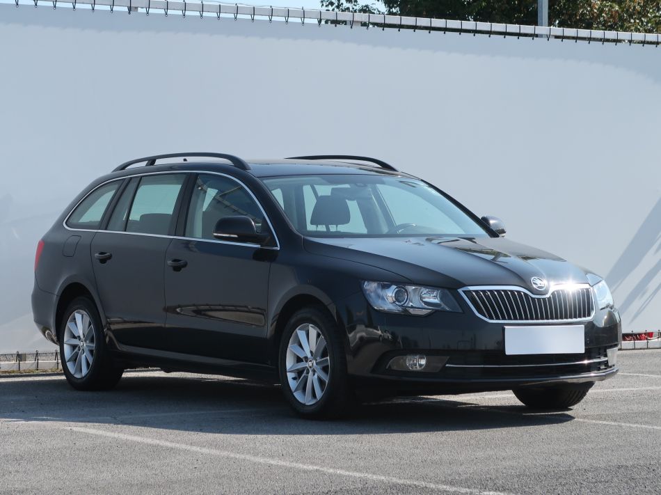 Skoda Superb - 2015