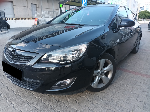 Opel Astra 2010